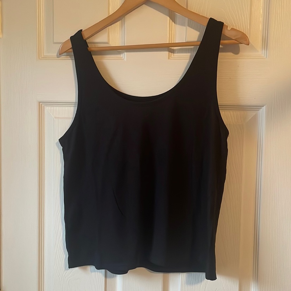 🖤Tentree NWT Women’s L double scoop tank top